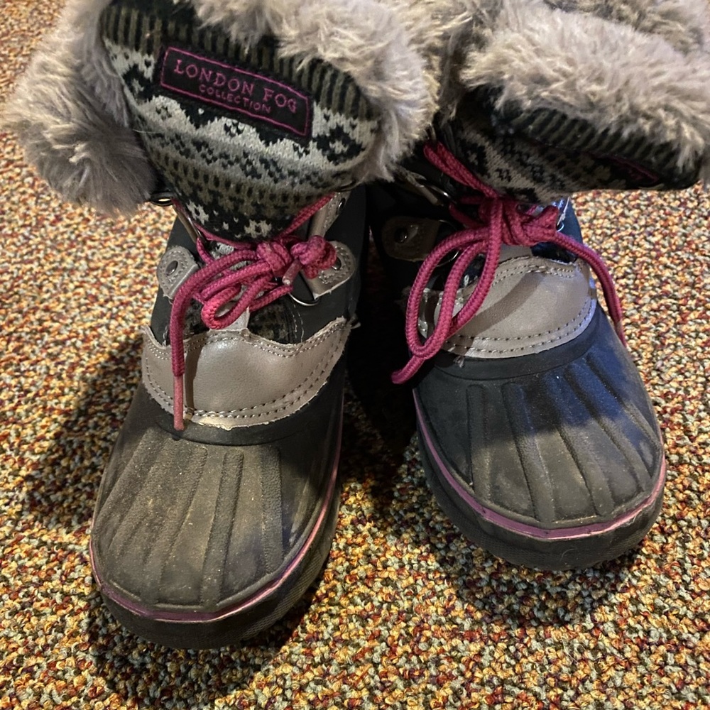 Girls London fog boots size 12